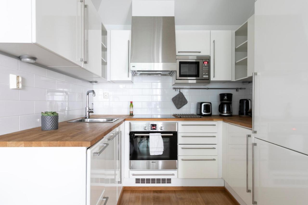 2Ndhomes Luxury Kamppi Center Apartment With Spa And Terrace Helsingfors Exteriör bild