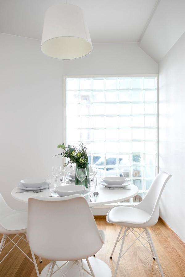 2Ndhomes Luxury Kamppi Center Apartment With Spa And Terrace Helsingfors Exteriör bild